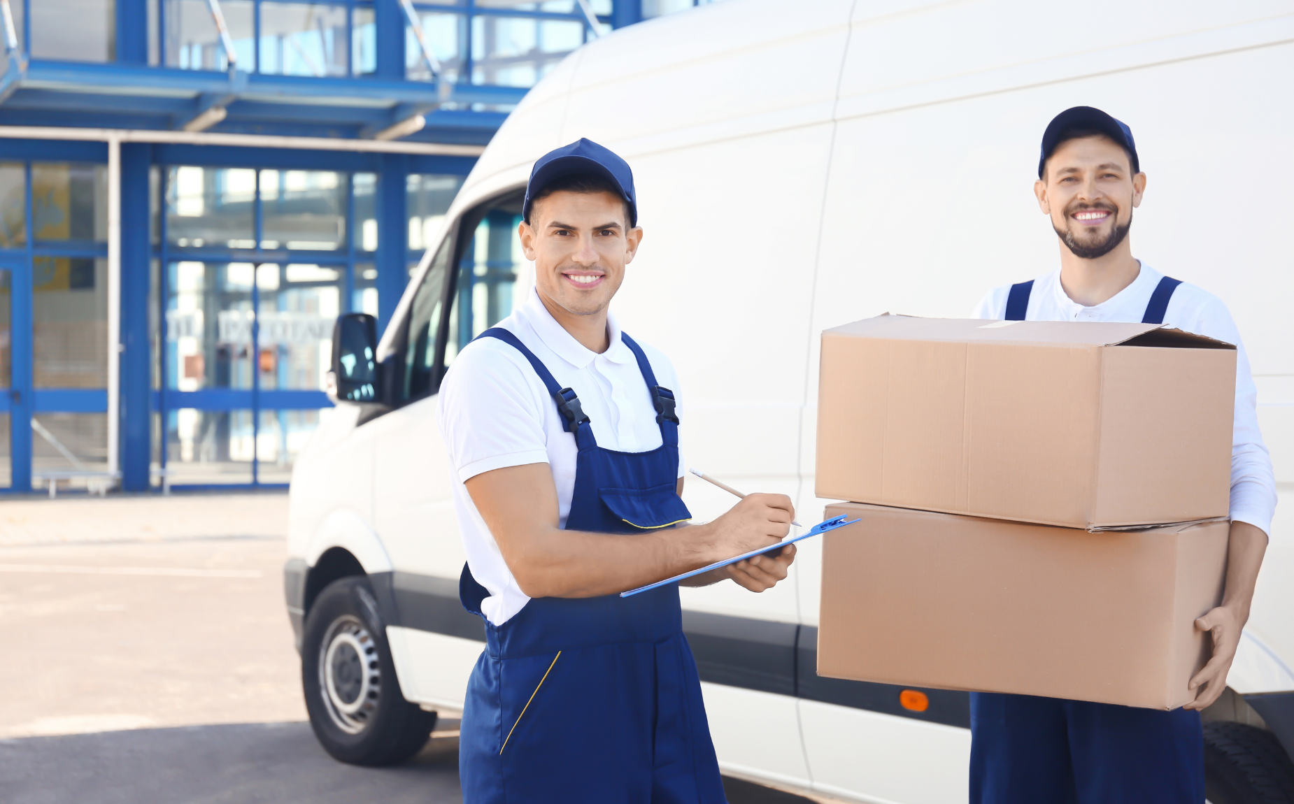 Van with Two Men Services